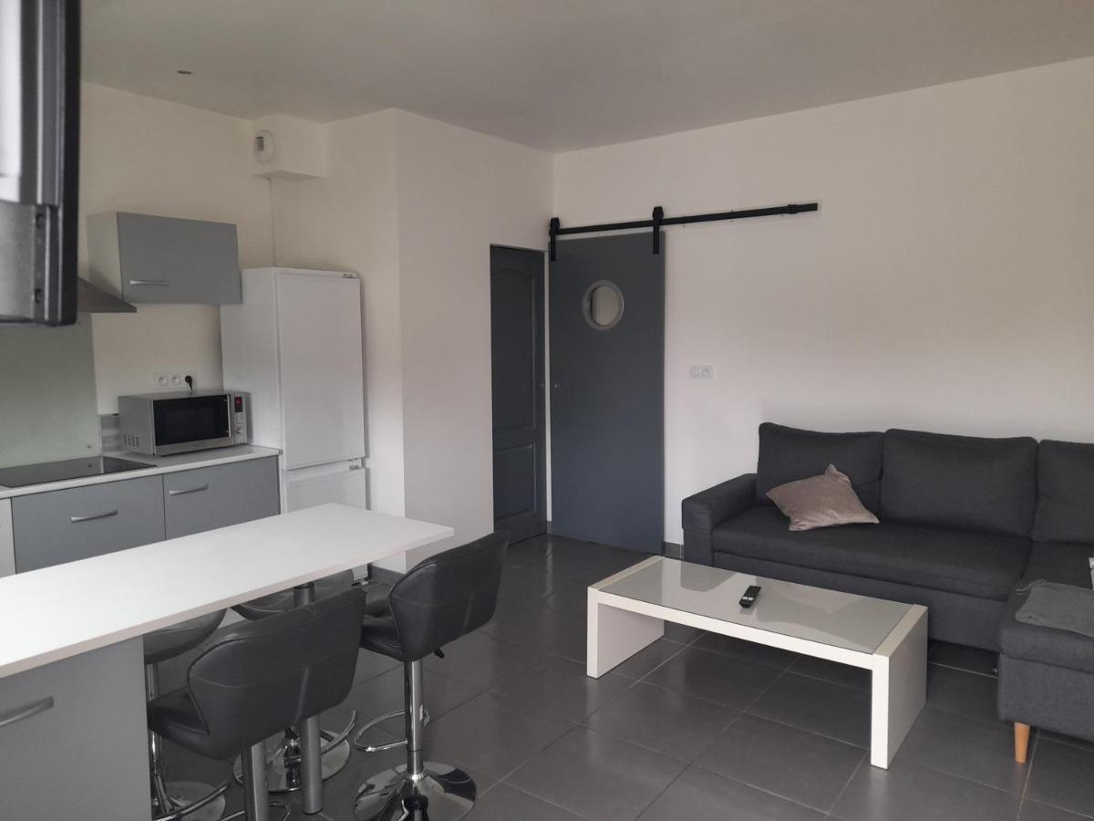 Maison De 4 Personnes Saint-Porchaire Экстерьер фото